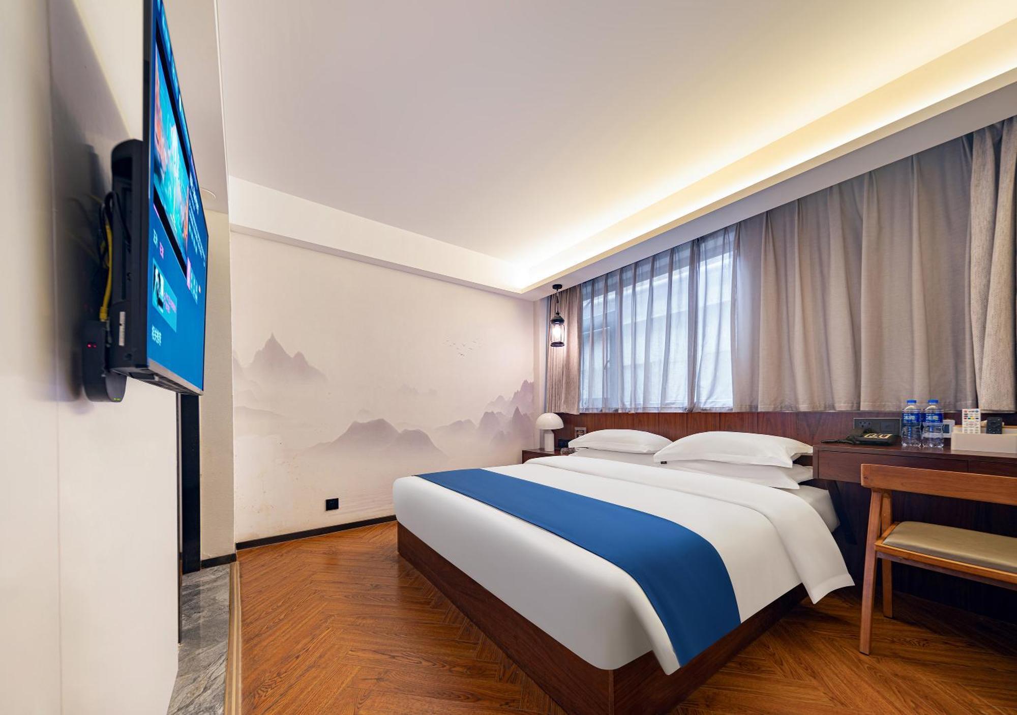Hotel 張家界武陵源北岸輕奢客棧 森林公園店 Zhangjiajie Zewnętrze zdjęcie